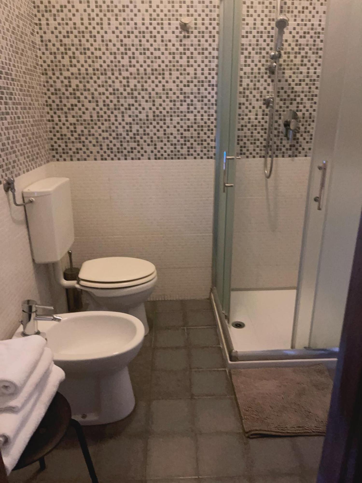 Hotel Bissi Milánó Kültér fotó