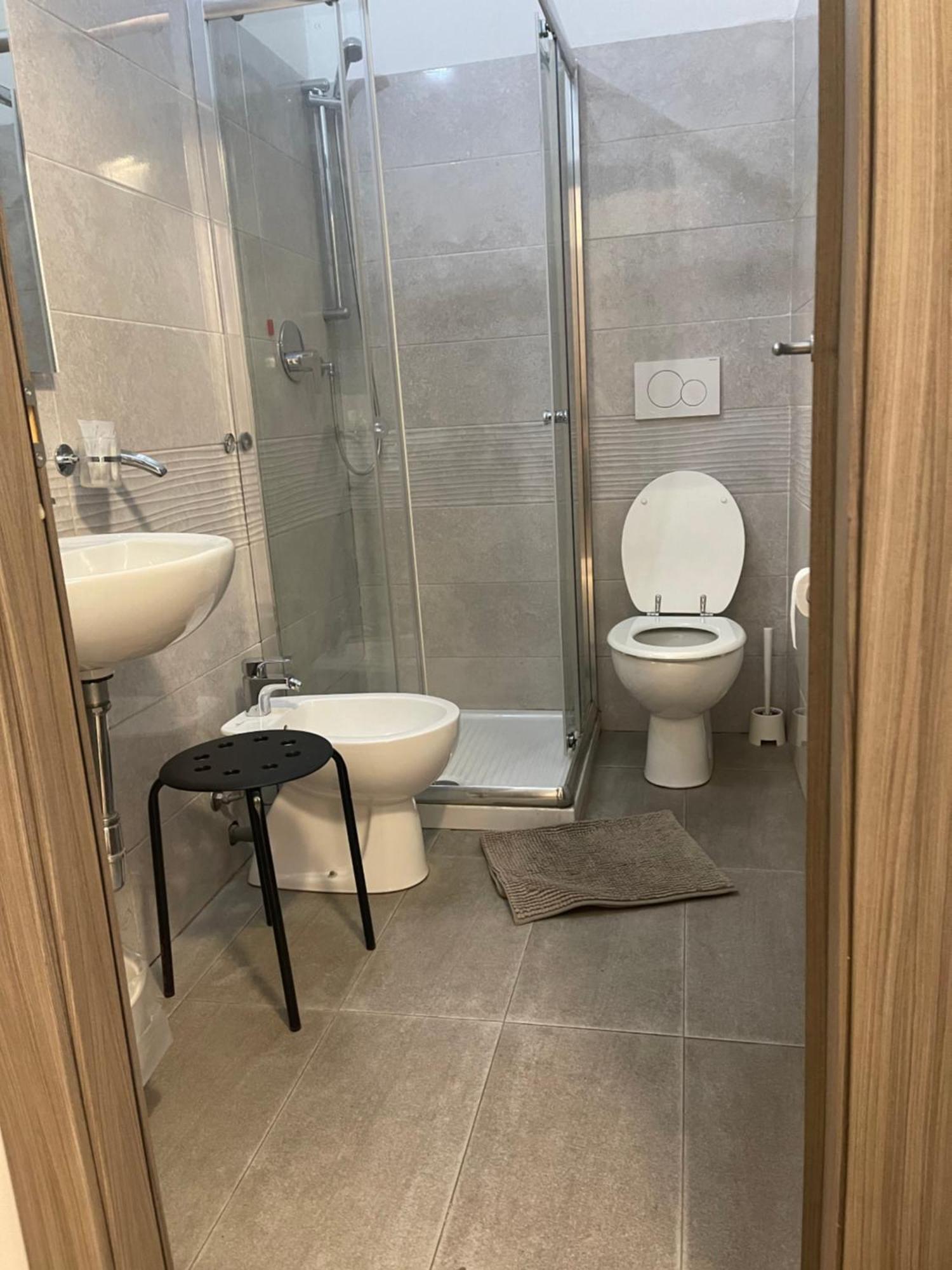 Hotel Bissi Milánó Kültér fotó